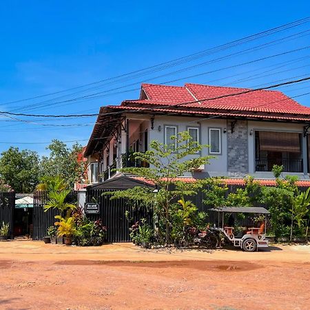 Ostello Nika'S House Siem Reap Esterno foto