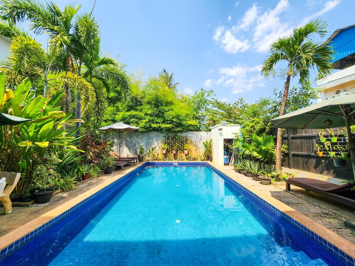 Ostello Nika'S House Siem Reap Esterno foto
