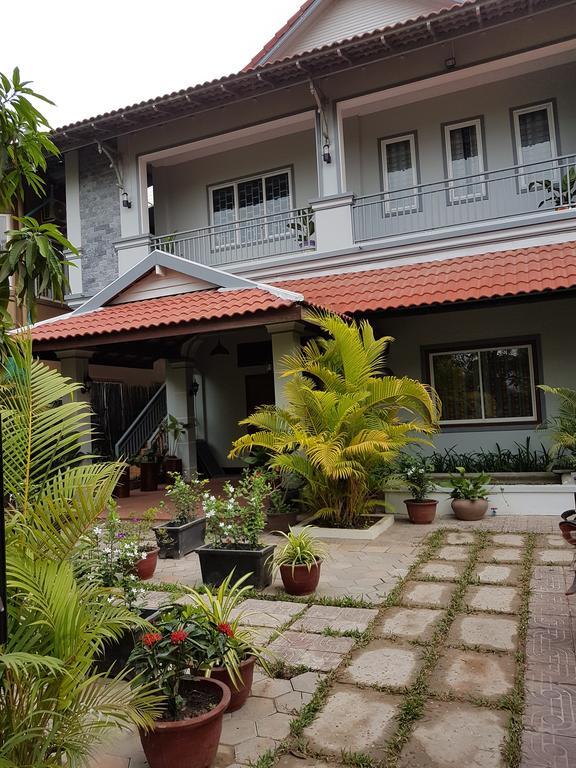 Ostello Nika'S House Siem Reap Esterno foto